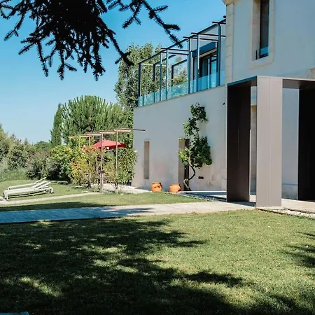 بيت ريفي Domaine De La Peyrine - Mesange Carignan-de-Bordeaux